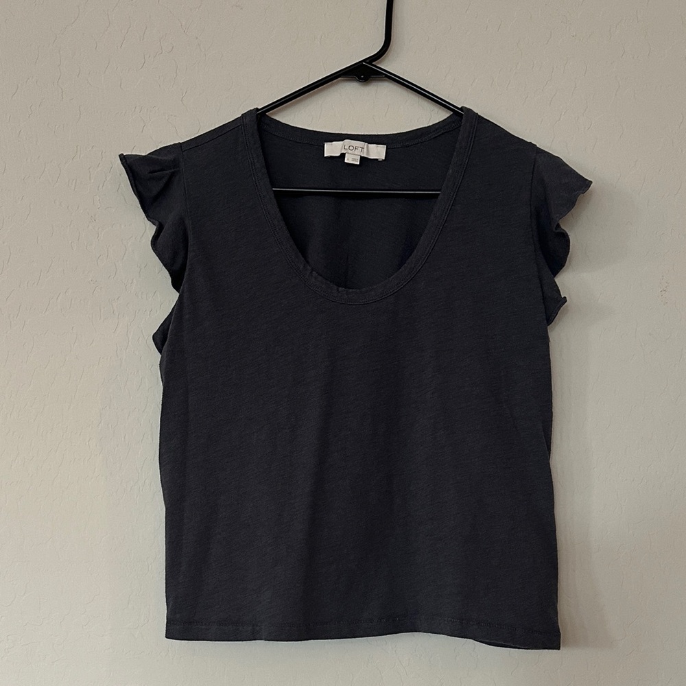 LOFT Charcoal Ruffle Sleeve Crop Top size L
